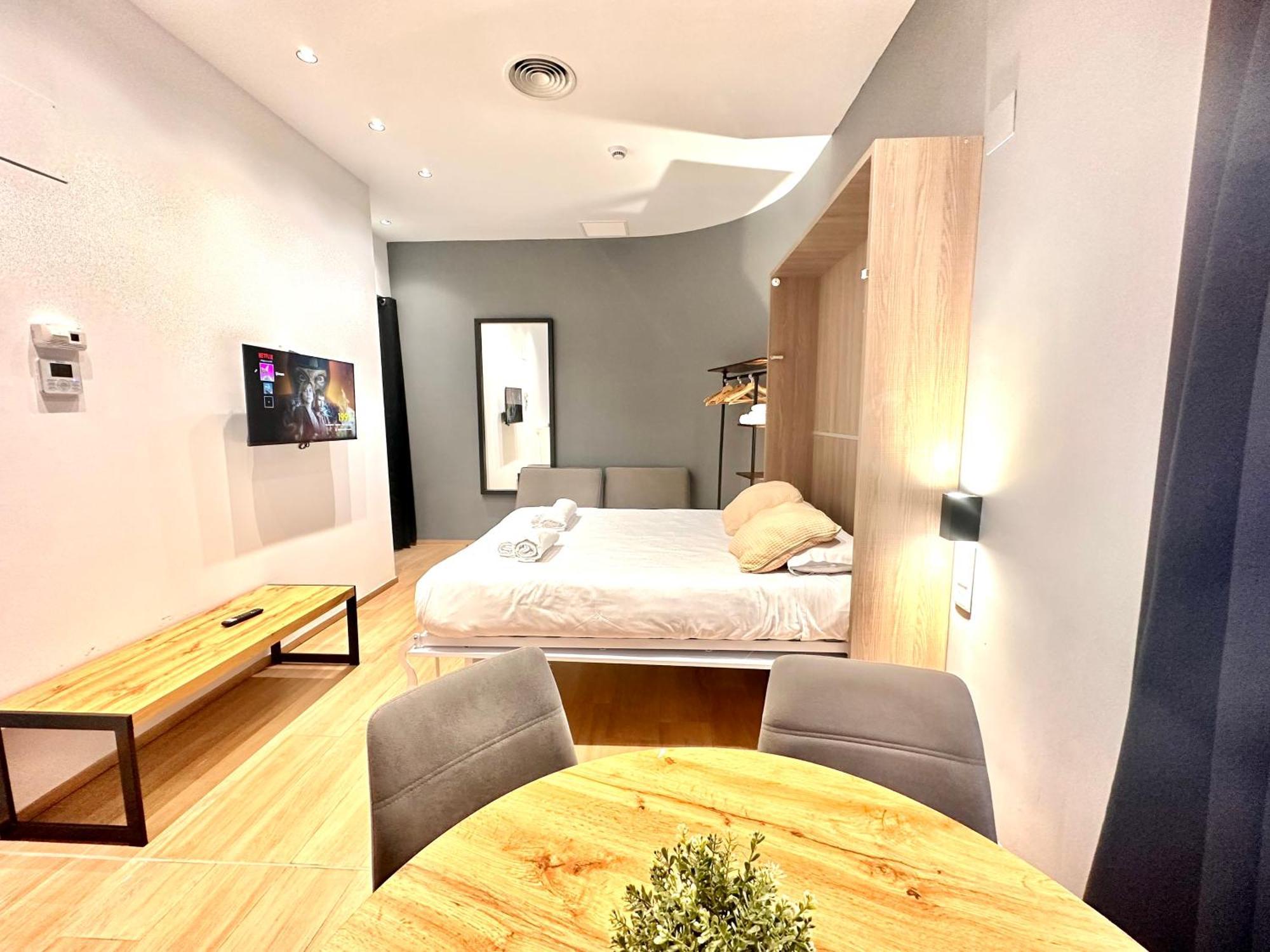 Place Your Place Suites Benimaclet Valencia Exterior photo